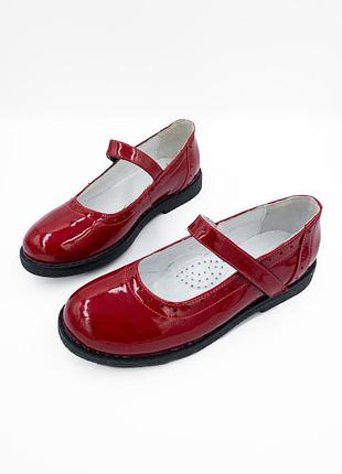 Туфлі для дівчинки шкіряні bistfor червоний