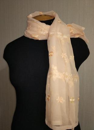 #розвантажуюсь  красивый и легкий шифоновый шарф с вышитыми цветами