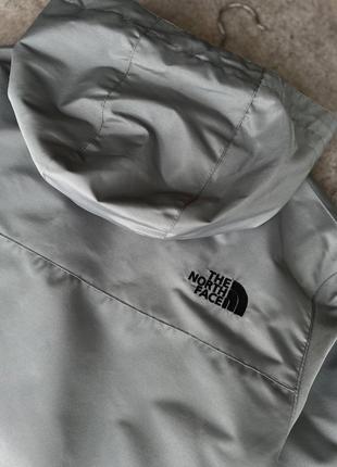 Чоловіча вітровка the north face4 фото