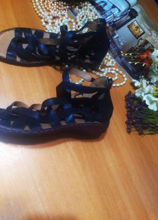 Мегакрувесные стильные черные удобные сандалии дизайнер josef seibel натуральная кожа новые 41/42 пижани7 фото