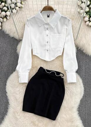 Комплект: женская рубашка с юбкой с красивым украшением