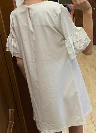 Біла міні сукня трапеція4 фото