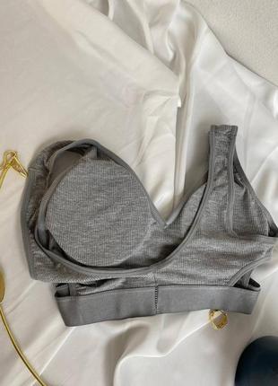 Зручний комплект нижньої жіночої білизни в рубчик к6615