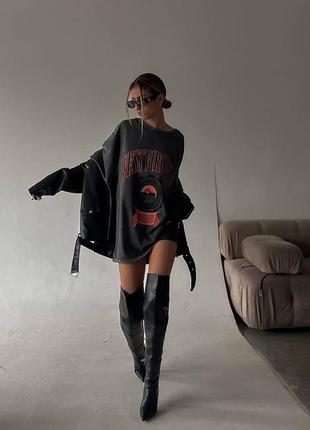 Серая футболка оверсайз