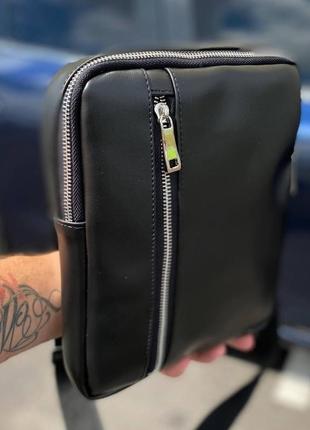 Мужская черная сумка планшетка через плечо meet 26 * 21 * 4 - m443 фото