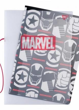 Блокнот а4 yes 48л. 764427 клетка в пластиковой папке с рисунком marvel avengers (1)