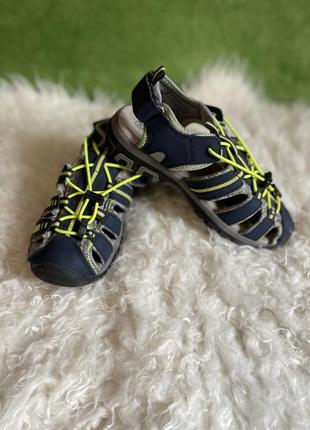 Босоножки для мальчика crane