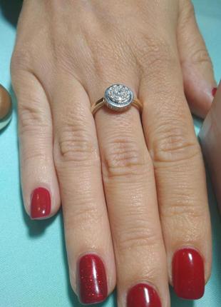 Срібна каблучка перстень дама з білими камінцями різного розміру4 фото