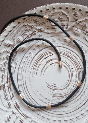 Розкішне кольє з каучука і золотими вставками 585 проби6 фото