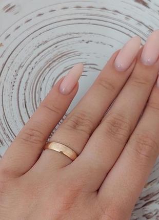 Обручальное кольцо из золота европейка гладкое 16 размера8 фото