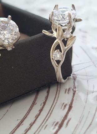 Серебряный комплект с золотом и фианитами