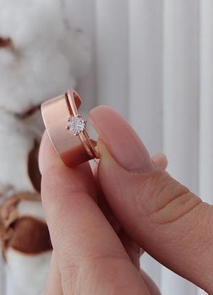 Серебряное двойное широкое кольцо с позолотой как обручальное с цирконом6 фото