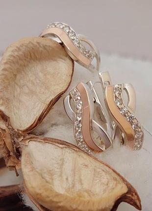 Серебряный гарнитур кольцо и серьги бесконечность с золотыми пластинами и цирконами8 фото