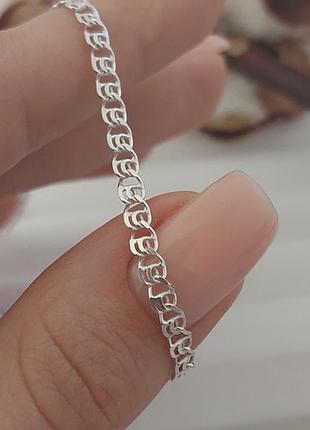 Цепочка серебряная с плетением лав