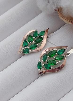 Гарнитур серебряный кольцо и серьги мелиса с золотом и зелеными фианитами4 фото