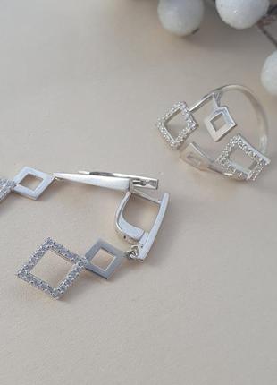 Срібний комплект каблучка та сережки з фіанітами