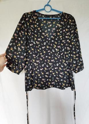 Блуза в цветочный принт с пуговицами и поясом батал большой размер4 фото