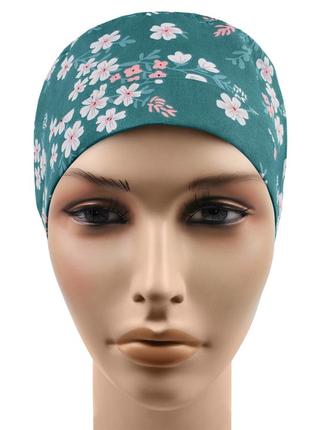 Медицинская шапочка шапка женская тканевая хлопковая многоразовая принт цветочки на зелёном5 фото