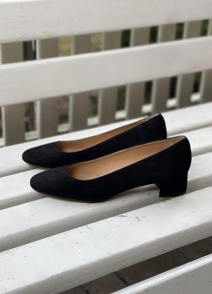 Замшеві чорні класичні ,офісні туфлі, балетки італія minelli2 фото