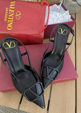 Туфли лодочки на шпильке valentino4 фото