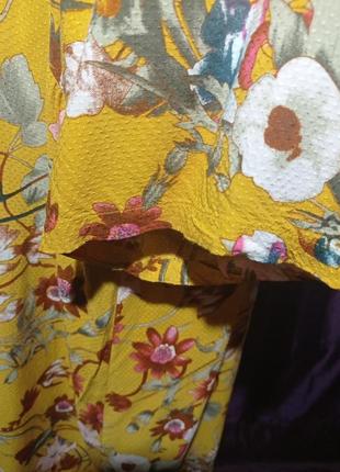 Платье свободного кроя горчичного цвета, цветочный принт5 фото