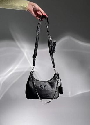 Сумка багет prada re-edition 2005 black (арт: 05009)9 фото