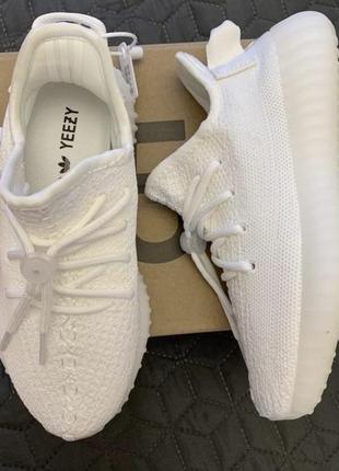 Дитячі кросівки adidas yeezy 350 36,37