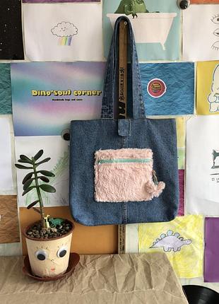 Оригінальна міні сумочка ручної роботи із пухнастою кишенею , еко сумка , торба , шоппер