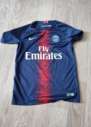 Футбольная футболка