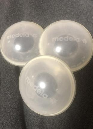 Молокосбірники medela 3 шт.