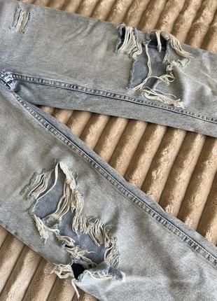 Джинси мом bershka