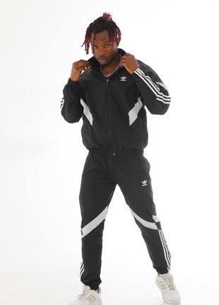 Осенний чёрный спортивный костюм adidas с плащевой ткани вінтажний спортивний костюм adidas з плащівки костюм адідас2 фото