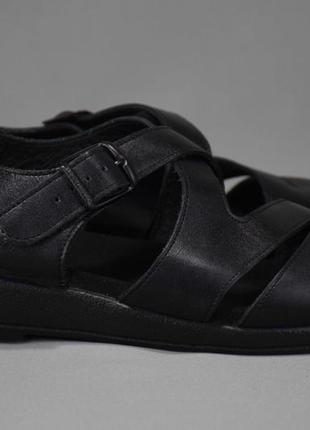 Mephisto altina . 39 25 1599 128058327
