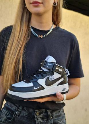 Кросівки nike air force 1 ‘07 mid lv8 utility black white