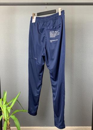 Мужские брюки nike swoosh оригинал из свежих коллекций.3 фото