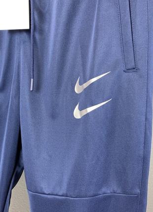 Мужские брюки nike swoosh оригинал из свежих коллекций.2 фото