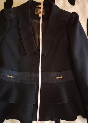 Праздничный,школьный пиджак на девочку 134 см6 фото