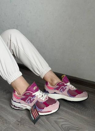 Топ • замшеві кросівки new balance 2002r bordo pink4 фото