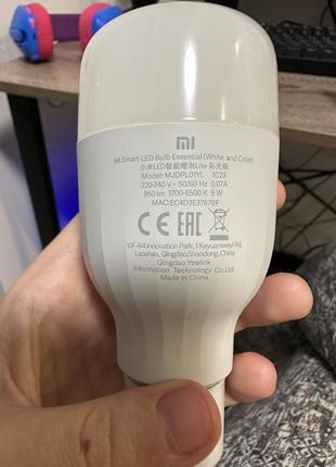 Светодиодная лампа led xiaomi mi smart bulb essential2 фото