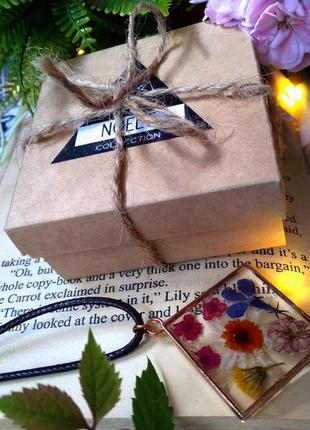 Кулон из эпоксидной смолы и сухоцветов! инsta: @_noels.collection_подвеска из эпоксидной смолы! подвеска, ожерелье, браслет, серьги. на подарок.2 фото