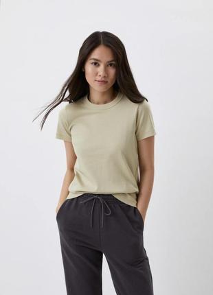 Футболка uniqlo u