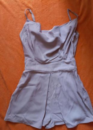 Стильний короткий комбінезон