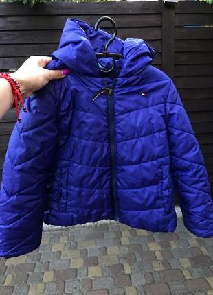 Фото 1 демисезонная курточка tommy hilfiger на рост 116 см