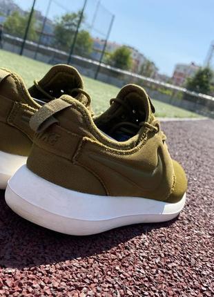 Оригінал, бігові тренувальні кросівки nike roshe р38.5/25см, nike air force 1 react