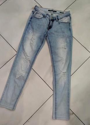 Жіночі блакитні рвані джинси one love premium by colosseum s-m (27)