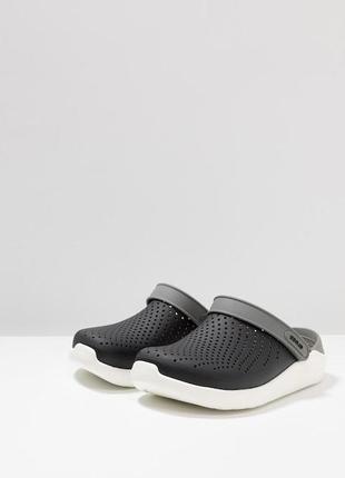 Крокс лайтрайд клог чорні з білим crocs literide clog black/smoke3 фото