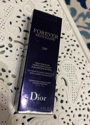 Тональный крем dior forecer skin glow 3wp