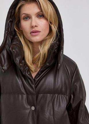 Довга куртка guess 4