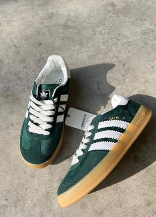 Кроссовки adidas × gucci gazelle velvet green white2 фото