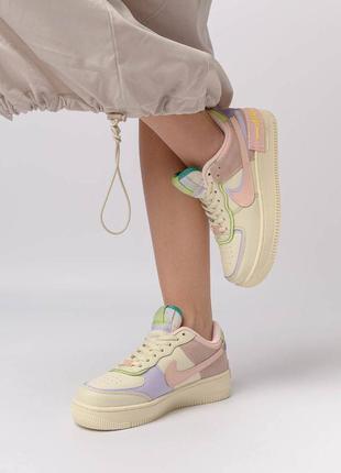 Женские кроссовки nike air force 1 shadow beige pink w5 фото